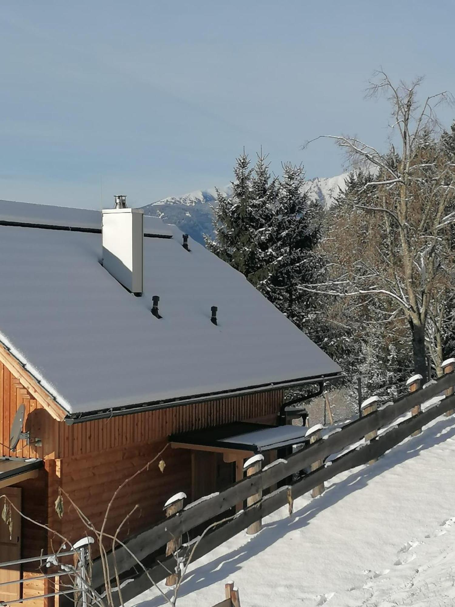 Villa Laerchenhaus ,,Unterer Brodl" Sankt Peter am Kammersberg Esterno foto