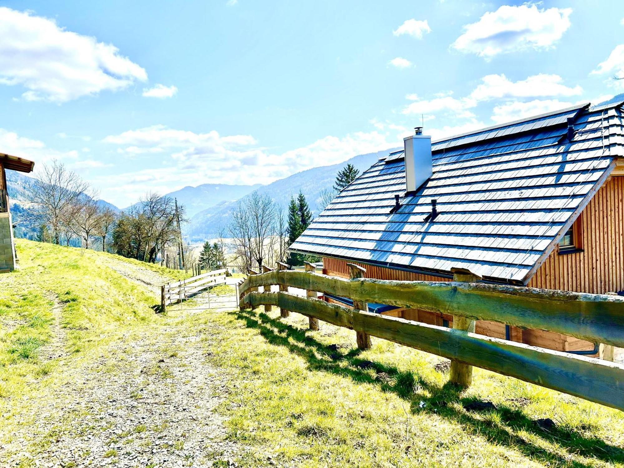 Villa Laerchenhaus ,,Unterer Brodl" Sankt Peter am Kammersberg Esterno foto
